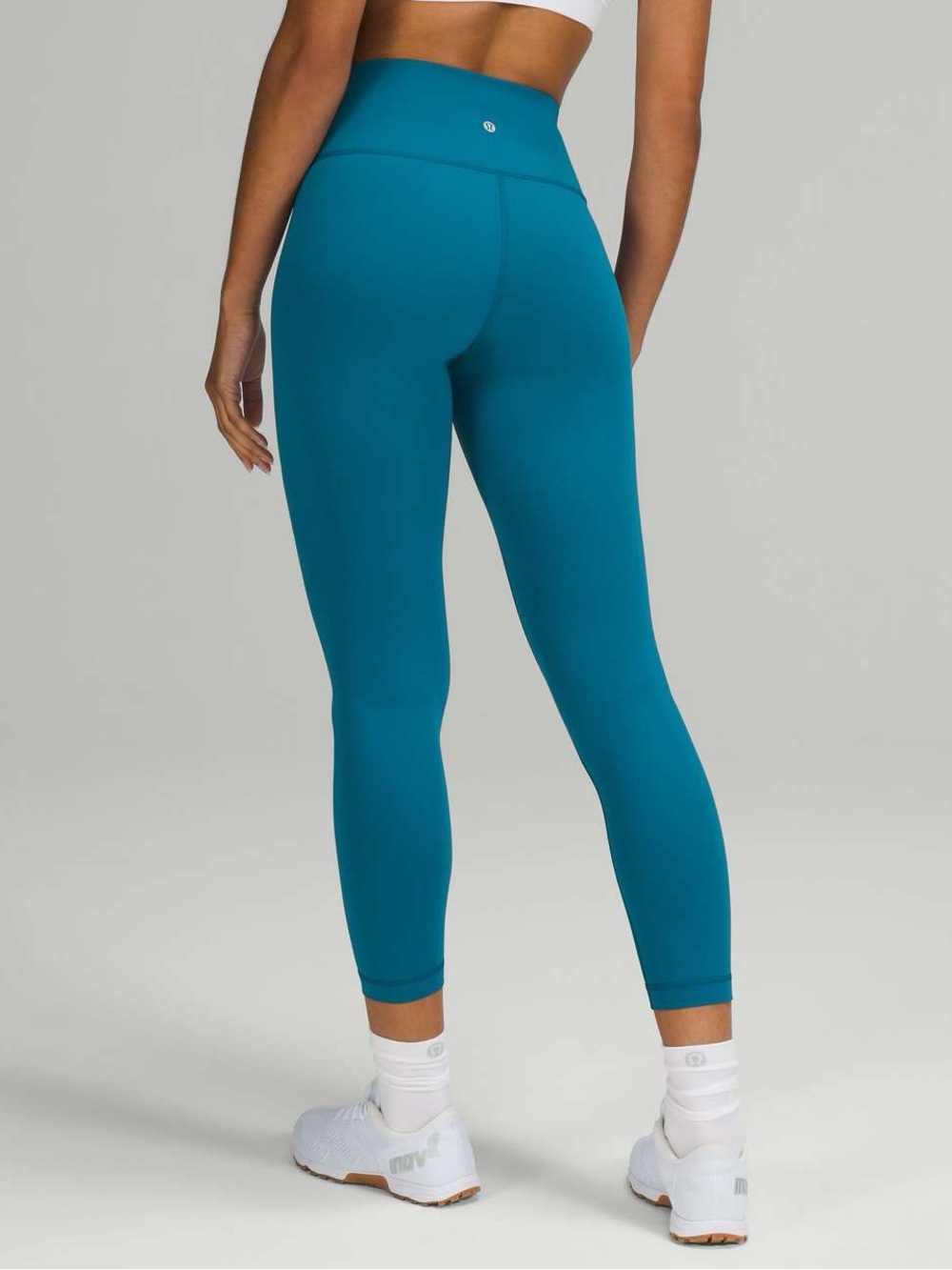 137. Lululemon Wunder Train High-Rise Tight 25" Capri blue legging